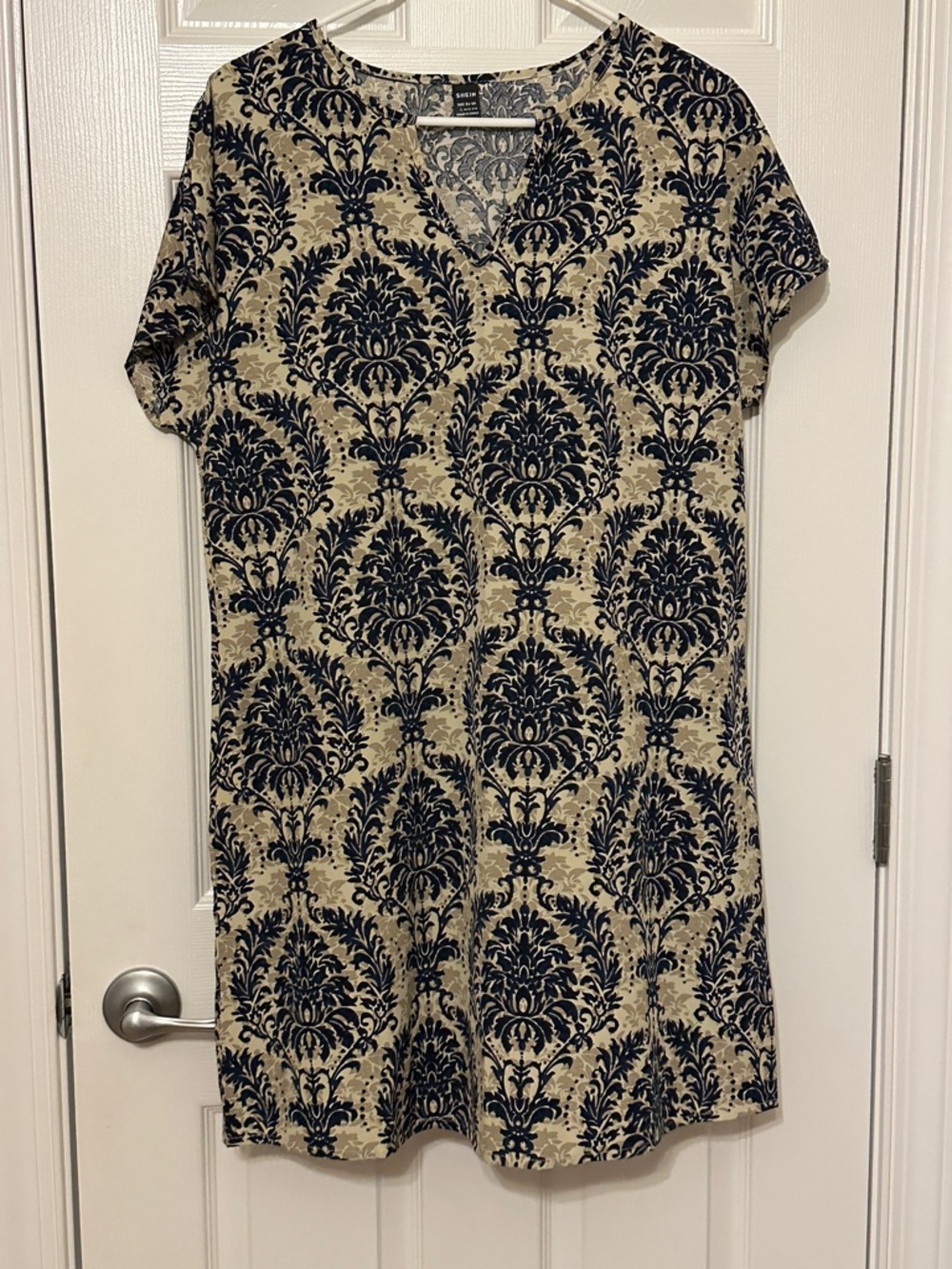 SHEIN Beige and Navy Damask V-Neck Tunic